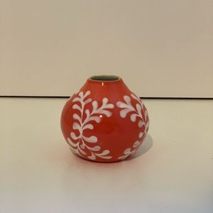 Small porcelain vase